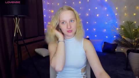 Snapshot of summerjem chatting on March 15, 2026, 8:31 am summerjem online show from March 15, 2026, 8:31 am