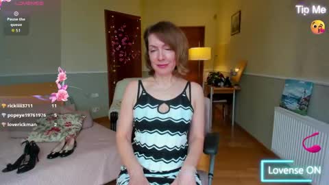 summerliza online show from April 30, 2026, 2:23 pm