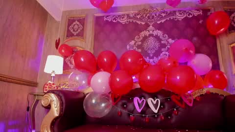 Snapshot of summerssangel chatting on February 15, 2025, 9:27 am - - online show from February 15, 2025, 9:27 am