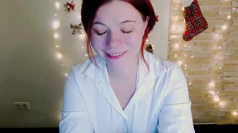 Snapshot of sun_lovely chatting on January 7, 2025, 12:45 am Alexi online show from January 7, 2025, 12:45 am