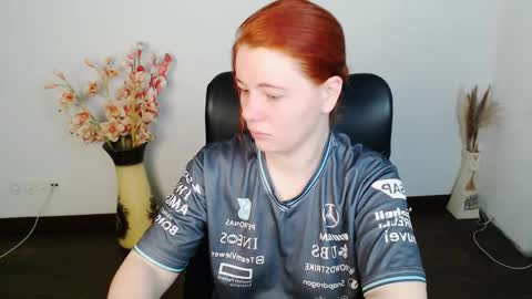 Snapshot of sun_lovely chatting on November 30, 2025, 3:21 am Alexi online show from November 30, 2025, 3:21 am