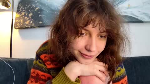 luna online show from April 25, 2026, 1:41 pm