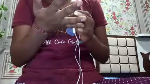 sunali_jain03 online show from July 27, 2026, 3:35 am