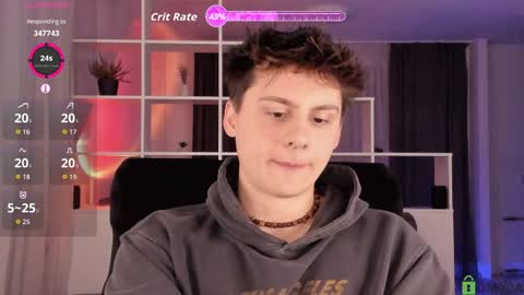 Snapshot of sunburn_boy chatting on April 28, 2026, 5:40 pm Emilio online show from April 28, 2026, 5:40 pm