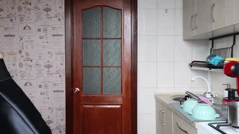 Snapshot of sunflower0907 chatting on December 16, 2024, 8:52 am Tina. Im topless model online show from December 16, 2024, 8:52 am