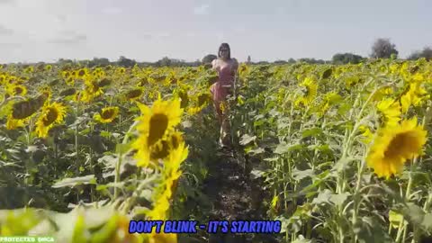 Snapshot of sunflower0907 chatting on September 24, 2025, 3:04 pm Tina. Im topless model online show from September 24, 2025, 3:04 pm