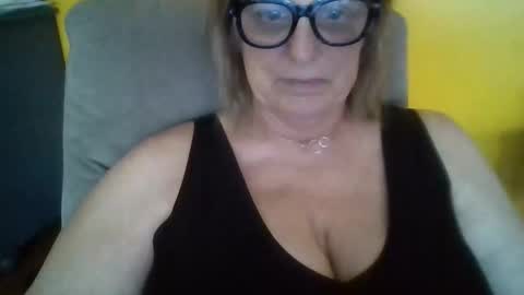 Sunflower online show from October 12, 2025, 2:49 pm