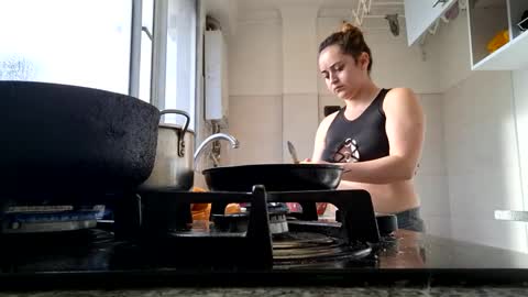 Jeraldine online show from February 16, 2025, 9:27 pm