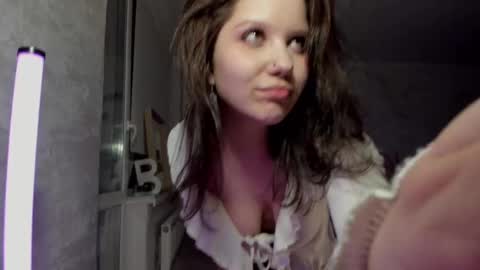 Snapshot of sunlovedamily chatting on February 16, 2025, 4:21 pm Amy online show from February 16, 2025, 4:21 pm