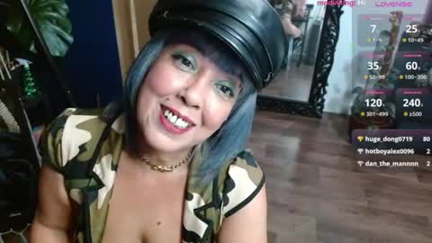 Sunni Knight online show from June 12, 2026, 3:16 am