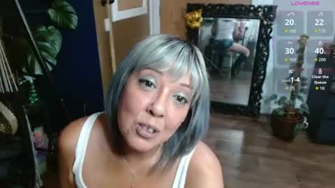Sunni Knight online show from June 17, 2026, 2:03 am
