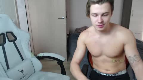 Alice and Sergey online show from March 11, 2025, 9:45 am