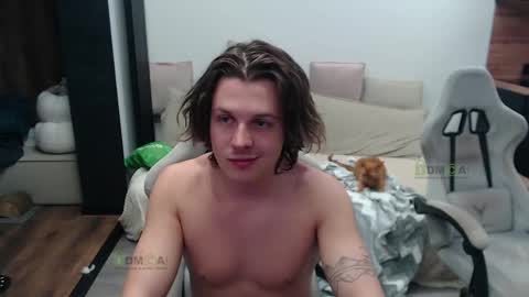 Snapshot of sunny1girl chatting on May 15, 2026, 9:55 pm Alice and Sergey online show from May 15, 2026, 9:55 pm