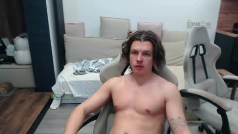 Snapshot of sunny1girl chatting on May 23, 2026, 4:07 am Alice and Sergey online show from May 23, 2026, 4:07 am