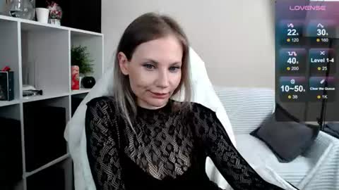 Naomi online show from July 27, 2026, 8:27 pm