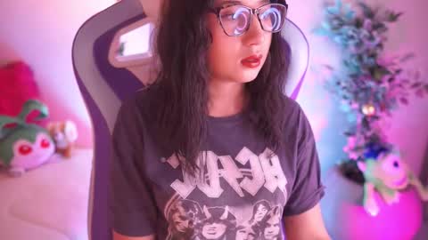 Snapshot of sunny_flower_ chatting on February 10, 2026, 2:26 am SUNNY online show from February 10, 2026, 2:26 am