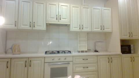 Snapshot of sunny_love__ chatting on February 21, 2026, 5:30 am Vanessa online show from February 21, 2026, 5:30 am