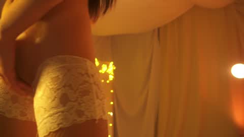 Snapshot of sunny_maria chatting on December 24, 2024, 1:59 am Maria online show from December 24, 2024, 1:59 am