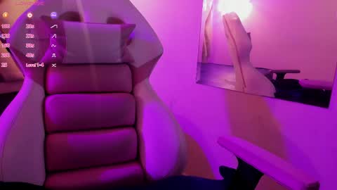 sunny_mayaa online show from April 16, 2026, 8:31 pm