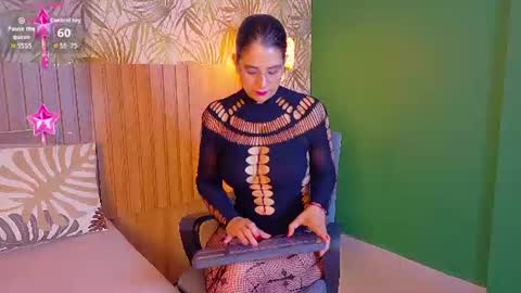 Snapshot of sunny_river chatting on June 22, 2026, 1:19 pm Sunny River online show from June 22, 2026, 1:19 pm