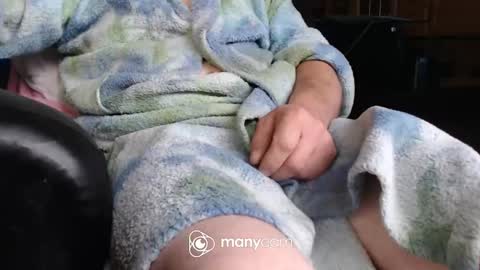 Snapshot of sunnybigboy88 chatting on October 26, 2025, 7:03 am sven online show from October 26, 2025, 7:03 am