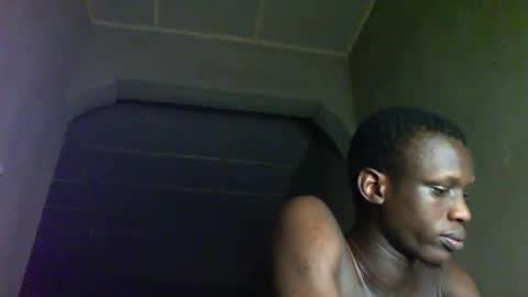 Sunnyblack2 online show from November 13, 2025, 10:47 am