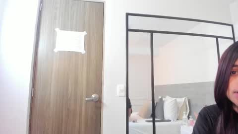 Snapshot of sunnywhitee chatting on September 12, 2025, 11:15 pm sunnywhitee online show from September 12, 2025, 11:15 pm