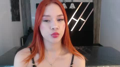 Snapshot of sunrise_ch chatting on July 18, 2026, 12:53 pm Susana Mejia online show from July 18, 2026, 12:53 pm