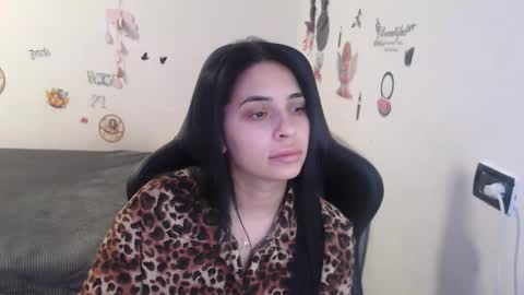 Snapshot of sunrocss chatting on December 3, 2025, 12:36 pm sunrocss online show from December 3, 2025, 12:36 pm