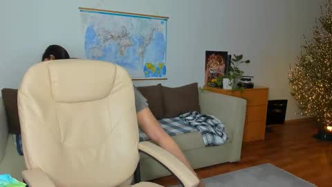 sunsetwithava online show from December 27, 2024, 9:43 pm