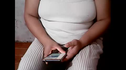 Snapshot of sunshine_38 chatting on February 26, 2025, 1:32 am sunshine_38 online show from February 26, 2025, 1:32 am