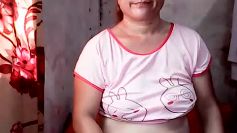 sunshine_38 online show from July 6, 2026, 12:40 am
