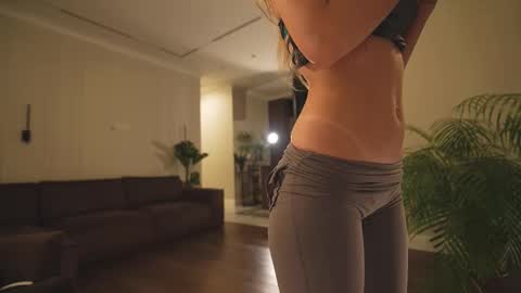 sunshine_______ online show from February 22, 2026, 3:10 pm