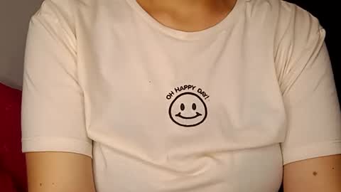 Snapshot of sunshine_days chatting on January 27, 2025, 4:30 am Annie online show from January 27, 2025, 4:30 am