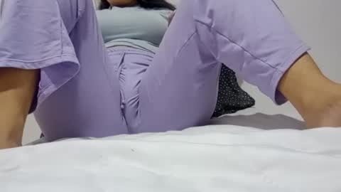 Snapshot of sunshine_days chatting on October 27, 2025, 5:50 pm Annie online show from October 27, 2025, 5:50 pm