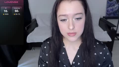 Snapshot of sunshine_j chatting on October 21, 2025, 8:37 am sunshine_j online show from October 21, 2025, 8:37 am