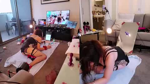 Snapshot of sunshine_sissy chatting on January 2, 2025, 8:28 am Sunshine online show from January 2, 2025, 8:28 am