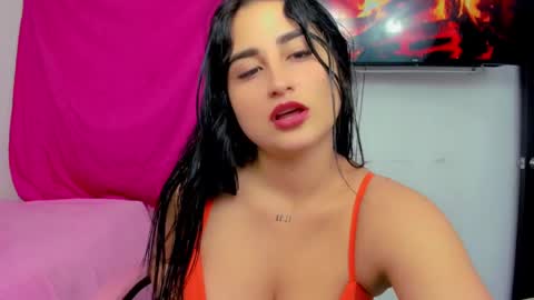 Andrea Rodriguez online show from February 11, 2025, 7:27 pm