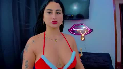 Andrea Rodriguez online show from February 24, 2026, 7:34 pm