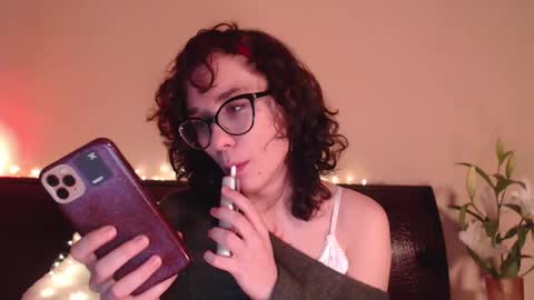 Hella online show from February 15, 2025, 11:06 am