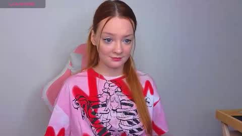 Snapshot of sunshunexxx chatting on November 29, 2025, 4:32 pm SunShuneXxX online show from November 29, 2025, 4:32 pm