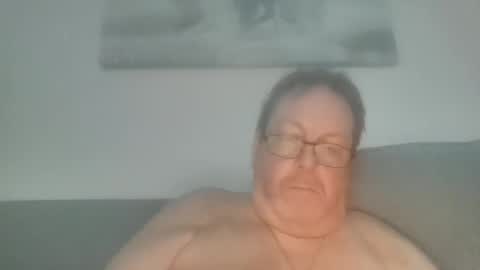 Snapshot of sunspotbaby chatting on June 20, 2026, 9:17 pm Sunspotbaby online show from June 20, 2026, 9:17 pm