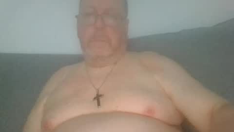 Snapshot of sunspotbaby chatting on July 1, 2026, 10:31 pm Sunspotbaby online show from July 1, 2026, 10:31 pm