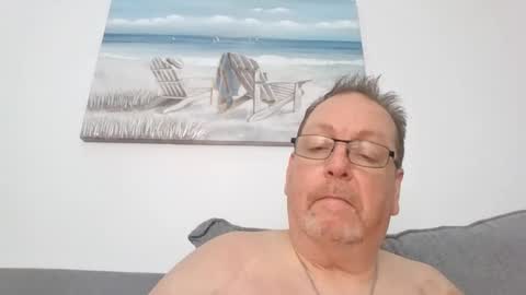 Snapshot of sunspotbaby chatting on July 19, 2026, 8:45 pm Sunspotbaby online show from July 19, 2026, 8:45 pm