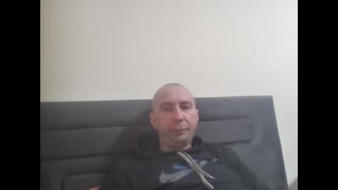 Snapshot of super42835015 chatting on January 17, 2026, 6:33 pm super42835015 online show from January 17, 2026, 6:33 pm