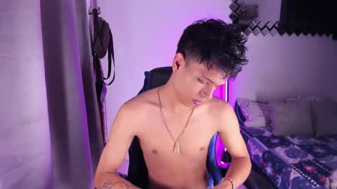 Snapshot of super_boys2 chatting on November 23, 2025, 4:45 am ALEX online show from November 23, 2025, 4:45 am