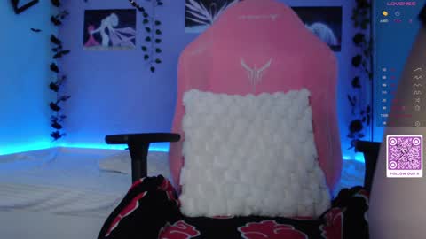 Snapshot of superbdolls chatting on March 9, 2025, 5:11 am Milana Scarlett online show from March 9, 2025, 5:11 am