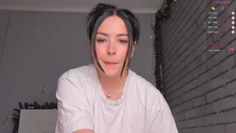 Snapshot of superbdolls chatting on November 10, 2025, 12:26 pm Milana Scarlett online show from November 10, 2025, 12:26 pm