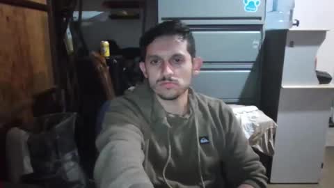 Snapshot of superfreak30 chatting on December 17, 2025, 9:04 am superfreak30 online show from December 17, 2025, 9:04 am