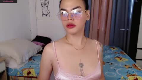 Snapshot of superhotvaleria chatting on May 15, 2026, 12:39 am Im val online show from May 15, 2026, 12:39 am